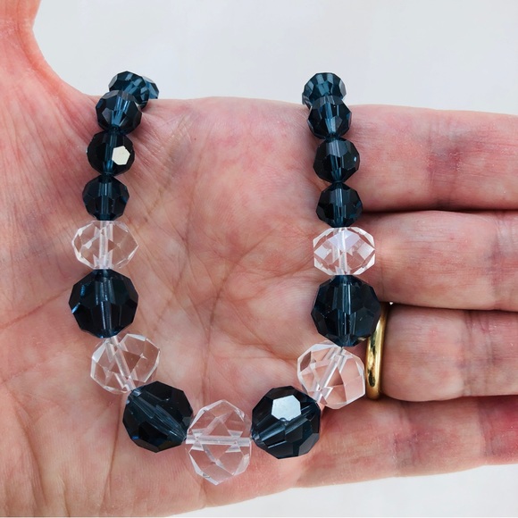 Vintage Blue & Clear Crystal Necklace, Graduated Faceted Glass Beads, 19 1/2" L - Picture 5 of 6